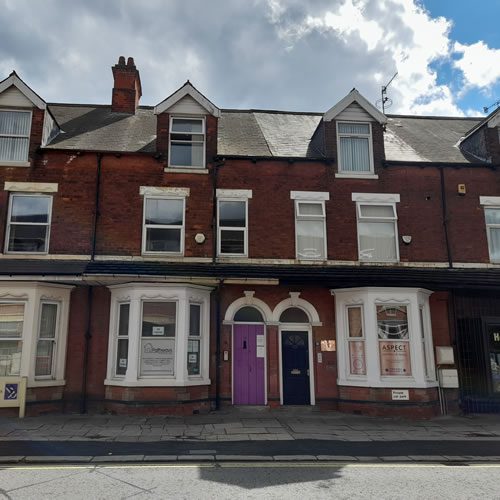 120-slatergate-about-us-link